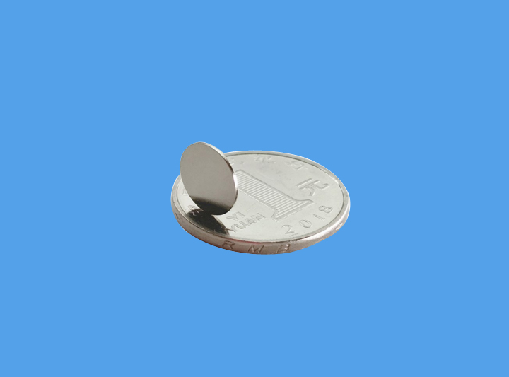 超薄小扁圆形稀土钕磁铁 0.45mm厚