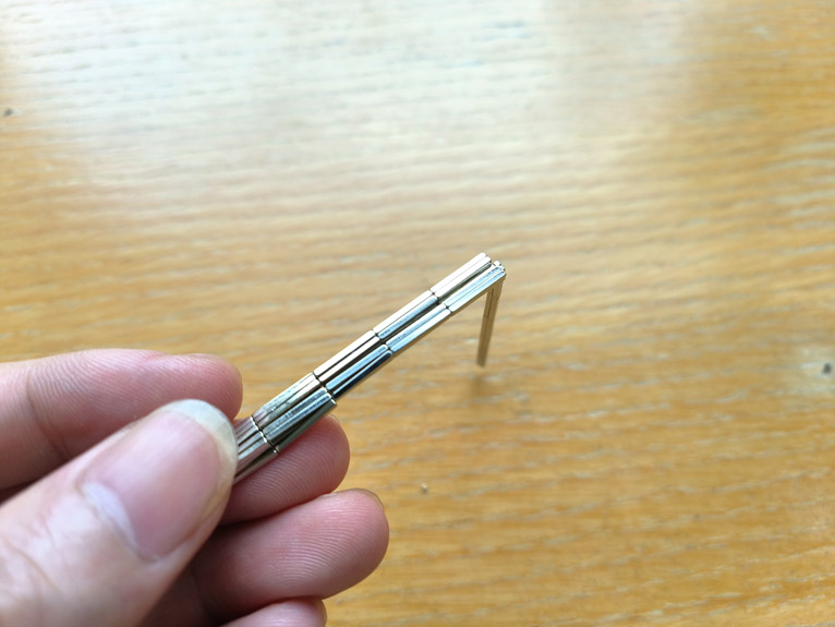 磁铁的耐温能力并不由“长度大小”直接决定