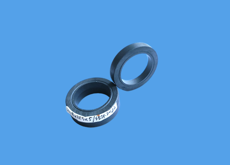 10对极径向外充烧结铁氧体环形磁铁 30.8x5mm