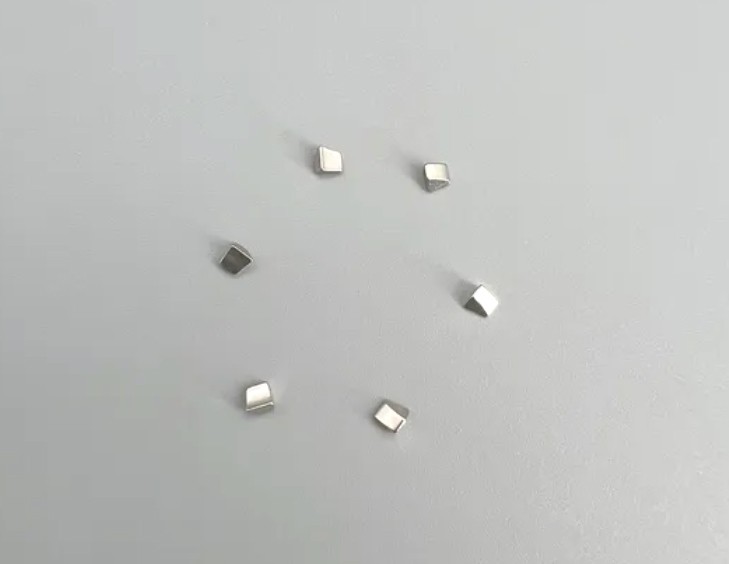 小尺寸异形钕铁硼磁铁