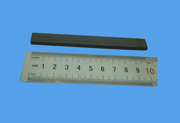 长条形陶磁磁石F100*15*5mm