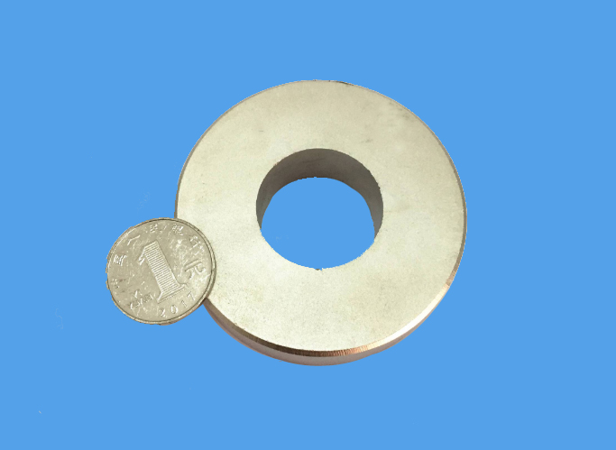 大规格磁铁 外径70mm稀土强磁圆环
